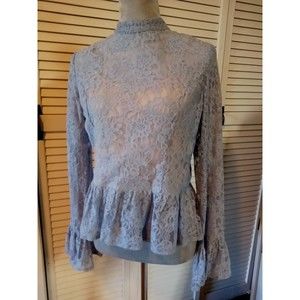 A. Calin Flying Tomato Anthropology Large lavender Lace Bell Sleeve Blou…